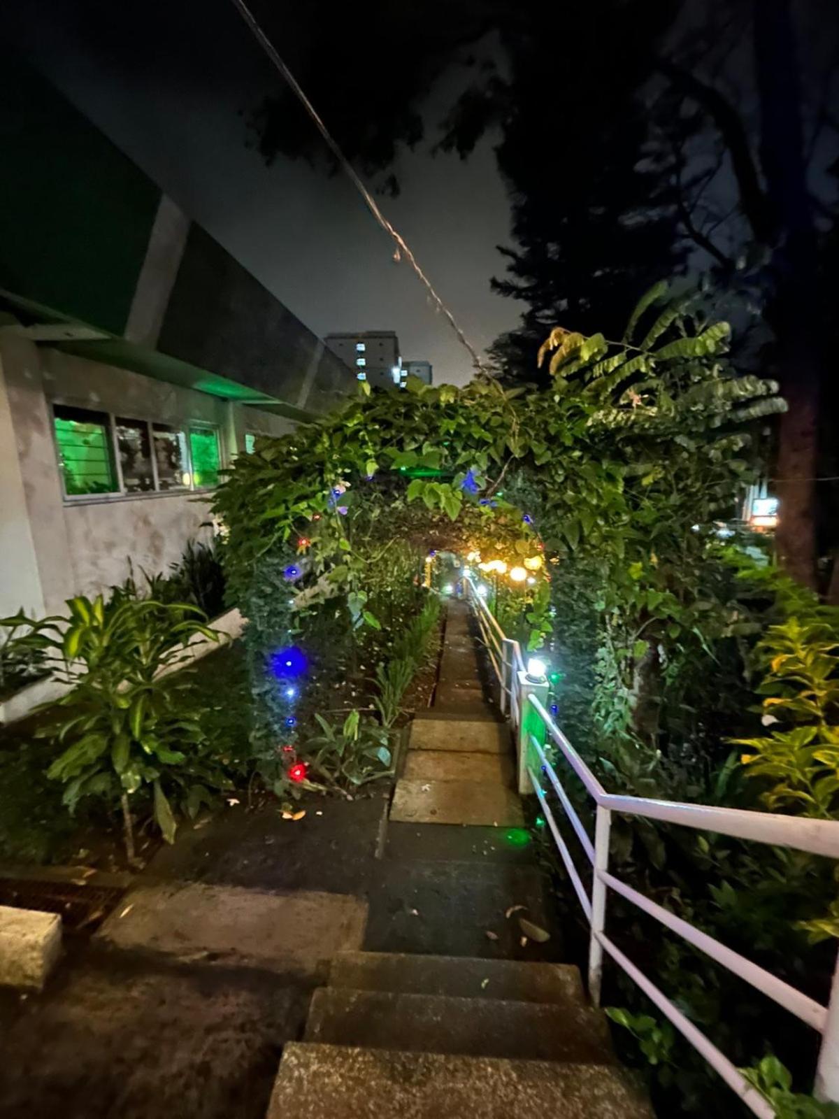 All Care Bed And Breakfast 따가이따이 외부 사진